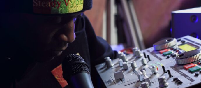 Listen to Scabba on www.cat-radio.online